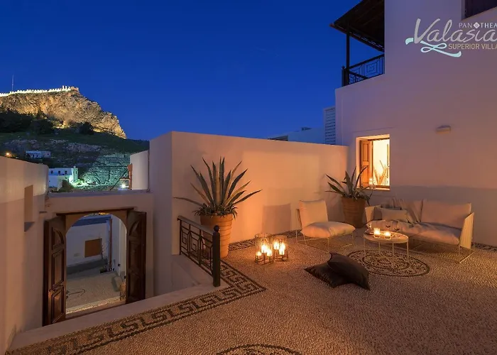 Panthea Valasia Boutique * Líndos