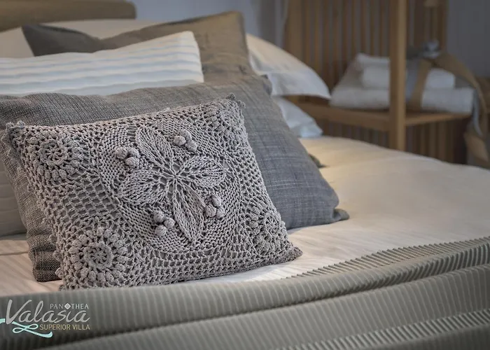 Panthea Valasia Boutique * Líndos