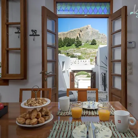 Panthea Valasia Boutique